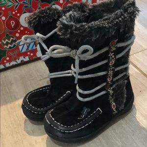 Girls winter boots